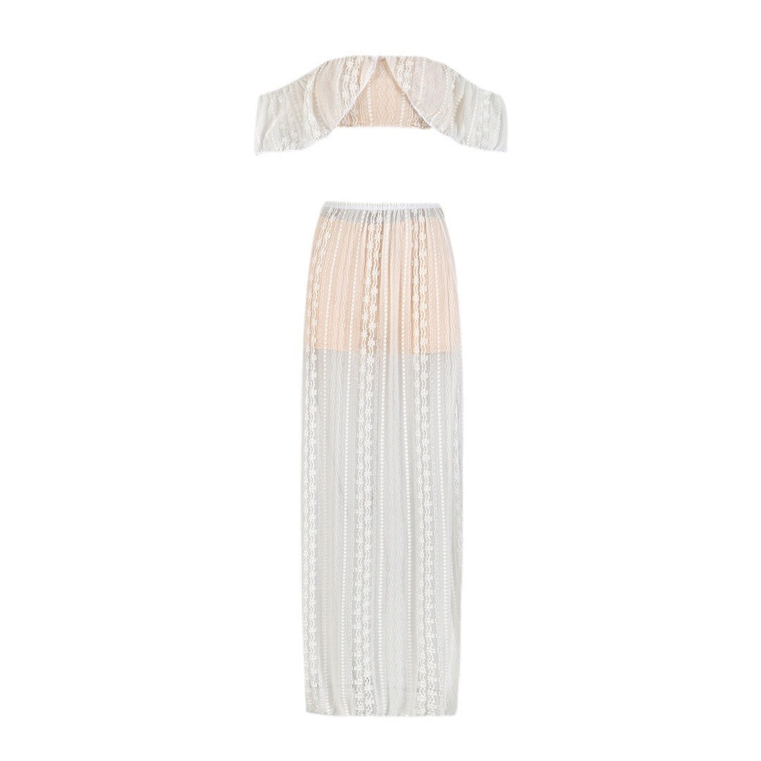 Dame to-delt med elegant bandeau-overdel og gennemsigtig maxi-nederdel Stilla