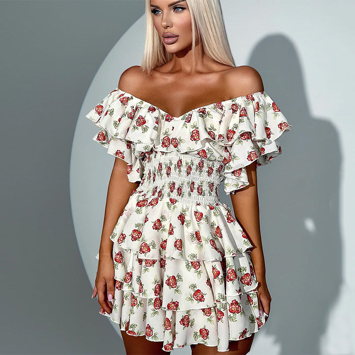 Dame minikjole med volangdetaljer og off-the-shoulder pasform Stilla