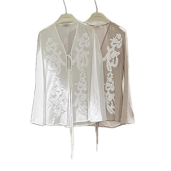 Dame elegant og kunstnerisk broderet bluse Stilla