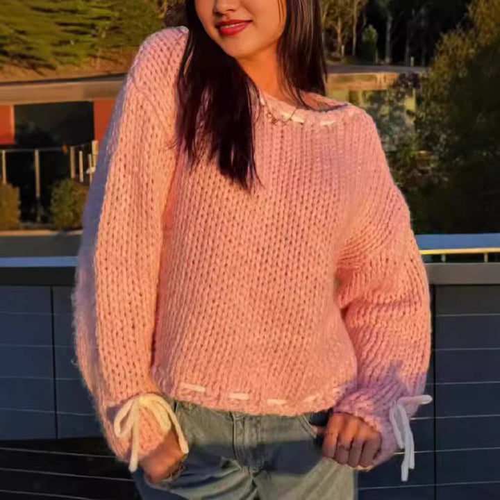 Dame løs siddende sweater med sofistikerede snorelukning detaljer Stilla