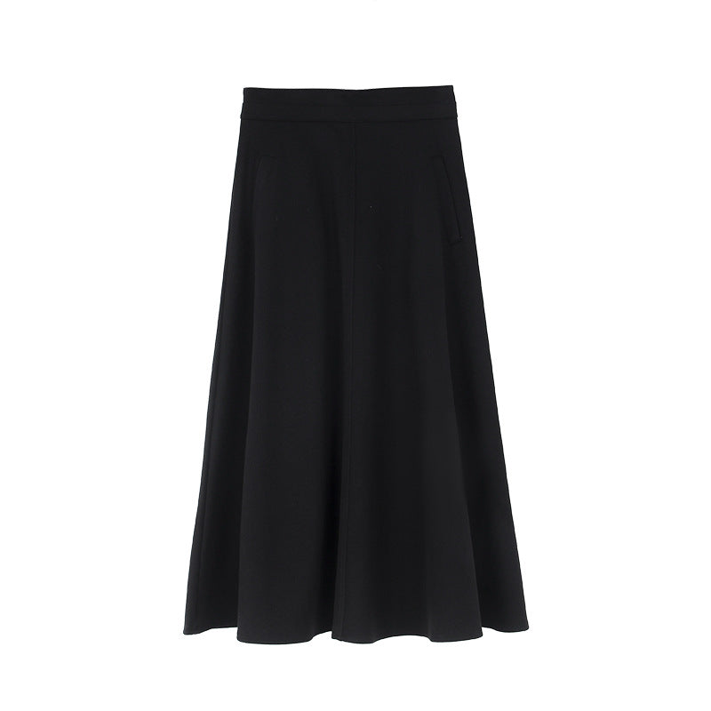 Dame svingende midikjole med elegant og figursyet snit Stilla