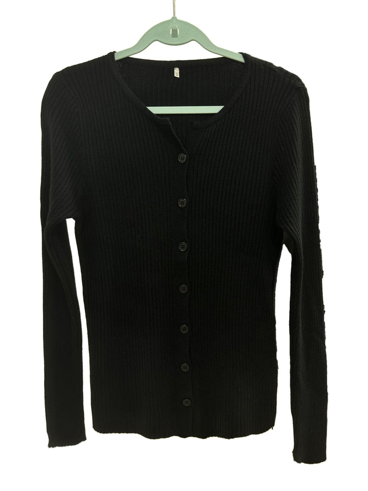 Dame strikkebluse med knapliste Stilla
