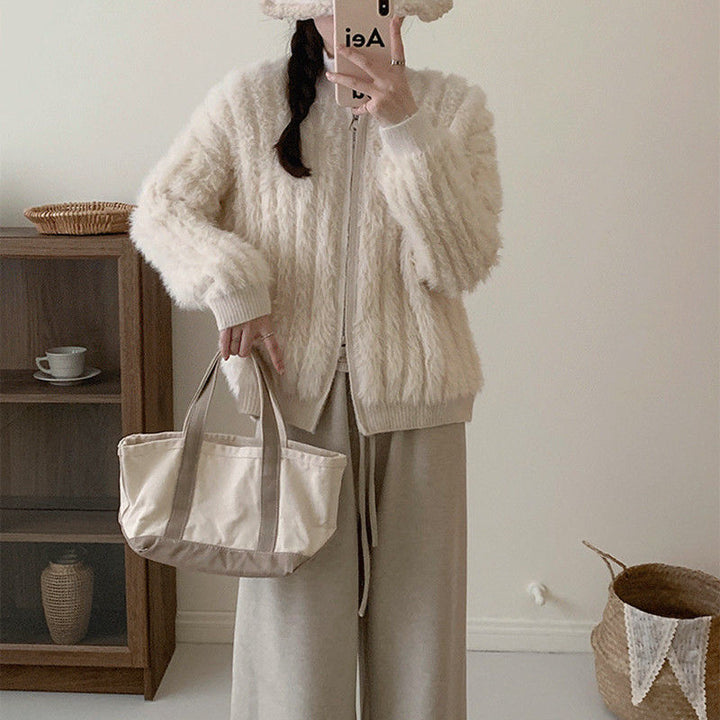 Kvinders fluffy bomberjakke med lynlås og dropped ærmer Stilla