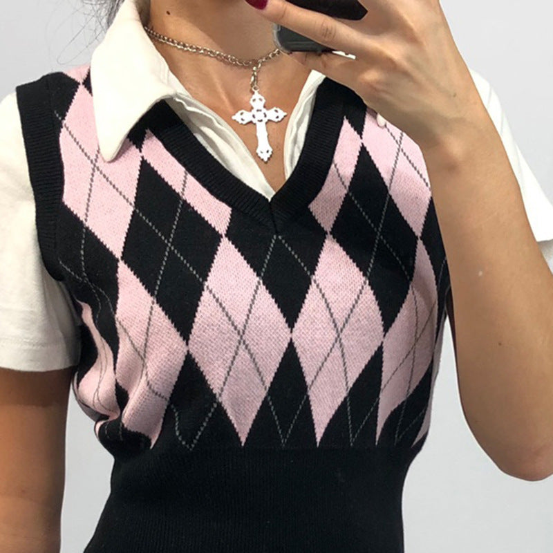 Dame cropped striktop med moderne rhombemønster Skovae