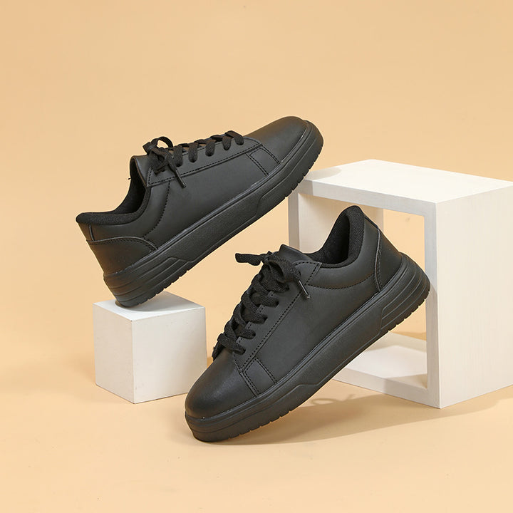 Dame Behagelige hverdagssneakers med skridsikker sål og sporty design Stilla