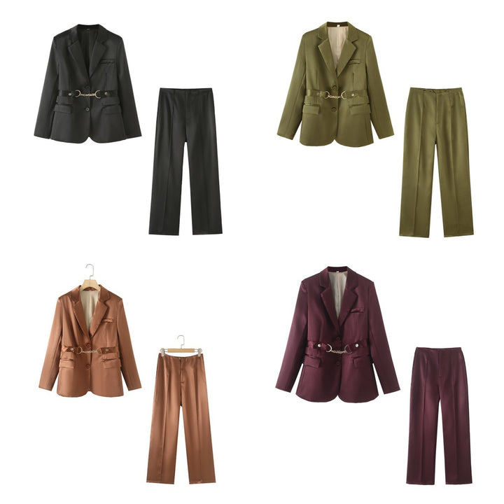 Dame elegant satin blazer sæt med kædeaccent Stilla