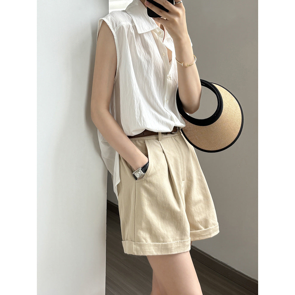 Dame casual blouse med elegant ståkrave og unik knapdetaljering Stilla