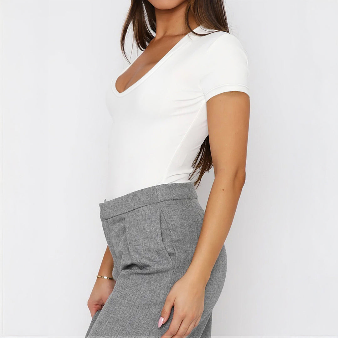 Dame V-hals T-shirt med figursyet pasform Stilla