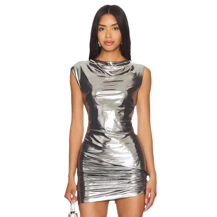 Dame Mini-kjole med metallic-glinsende finish og sidelæns rynkning Stilla