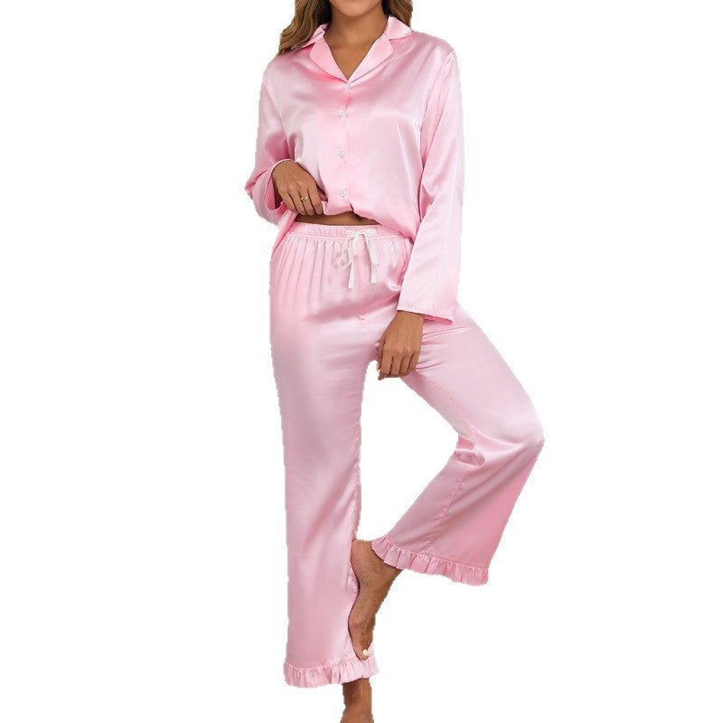 Dame Satin Pyjama-Sæt med raffineret knapliste og flæsekant Stilla
