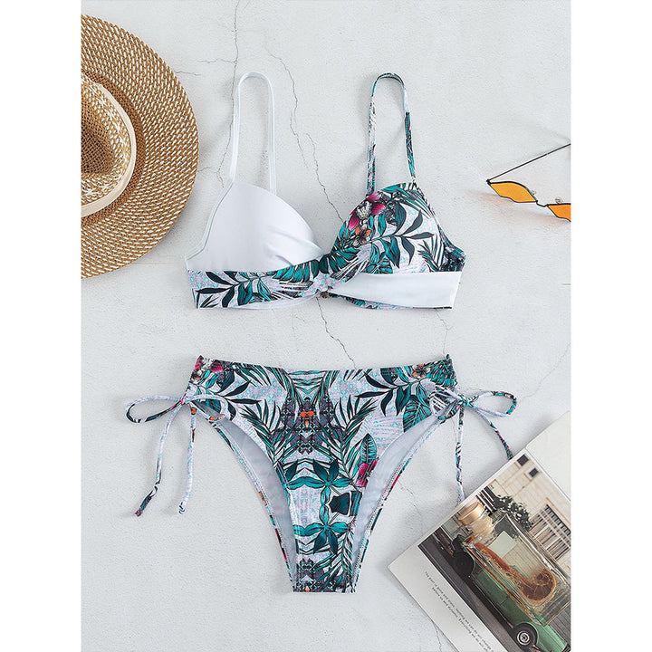 Dame design-bikini med moderne indpakningsdetalje Skovae