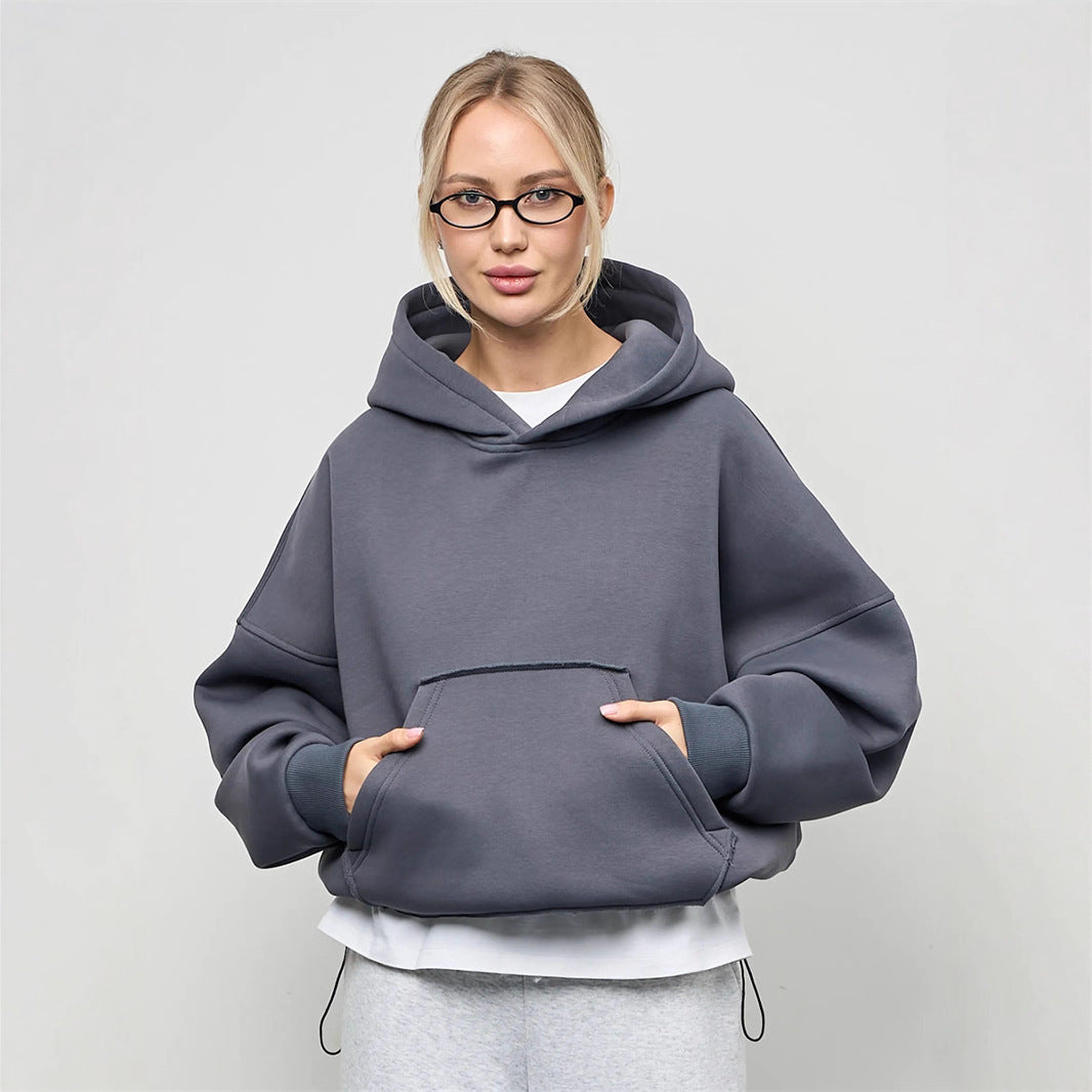 Dame oversized hoodie med kængurulomme og elastiske manchetter