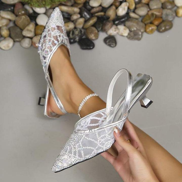 Dame Elegante Slingback-Pumper med filigransk spidsemønster og komfortabel blokhæl Stilla