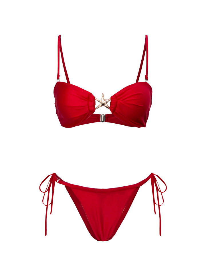 Dame bikini-sæt med dekorativ knude-detalje og elegante accenter Stilla