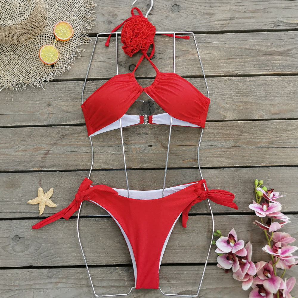 Dame bikini sæt med elegant flæse detalje og justerbare bånd Stilla