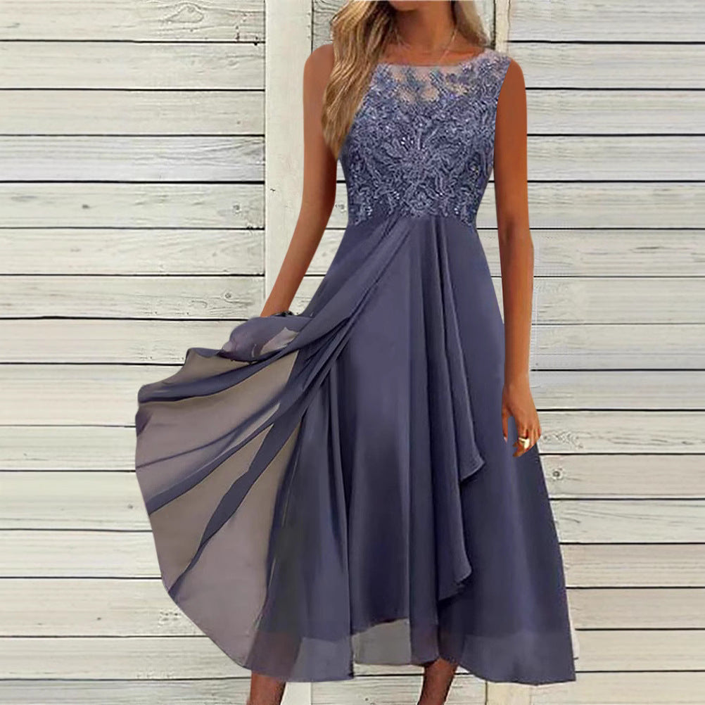 Damernes ærmeløse chiffon midikjole med broderet illusionsspitze, skibudskæring og lagdelt skørt Skovae