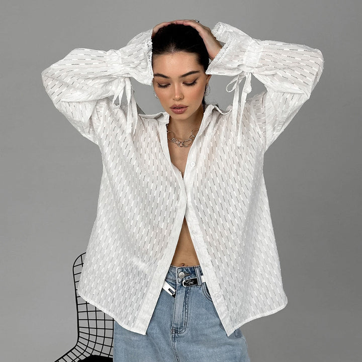 Damer Elegant Bluse med transparente stoffer detaljer og rynker Stilla