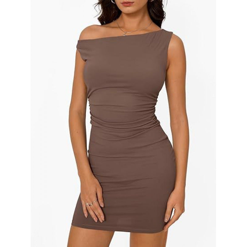Femme Én-skulder Bodycon Kjole med Rynke Detalje Stilla