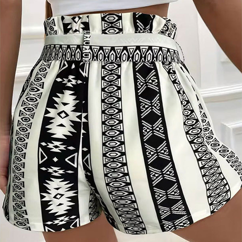 Dame komfortable shorts med elastisk talje og fashionable bælte Stilla
