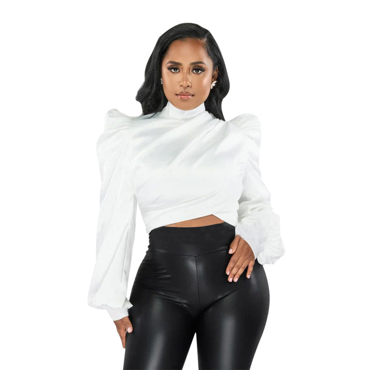 Dame mode Cropped top med puffærmer og høj krave Stilla