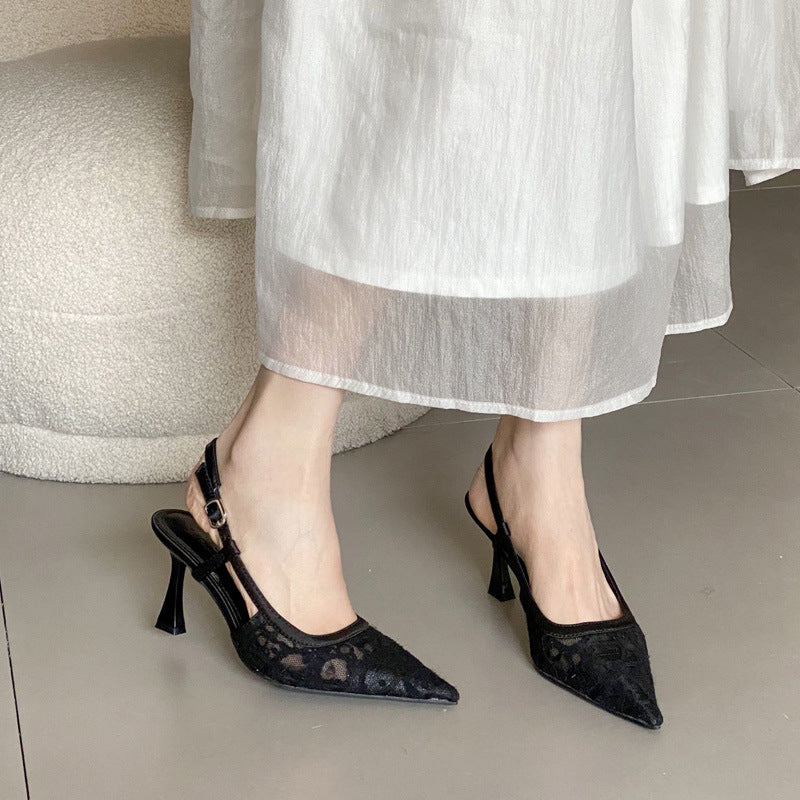 Dame Slingback Pumps med fint spidsemateriale og vidunderlige detaljer Stilla