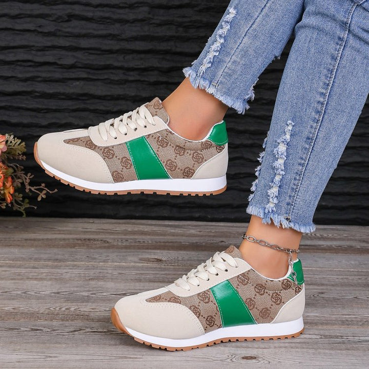 Dame Sneaker med trendy mønstervariation og sporty design Stilla