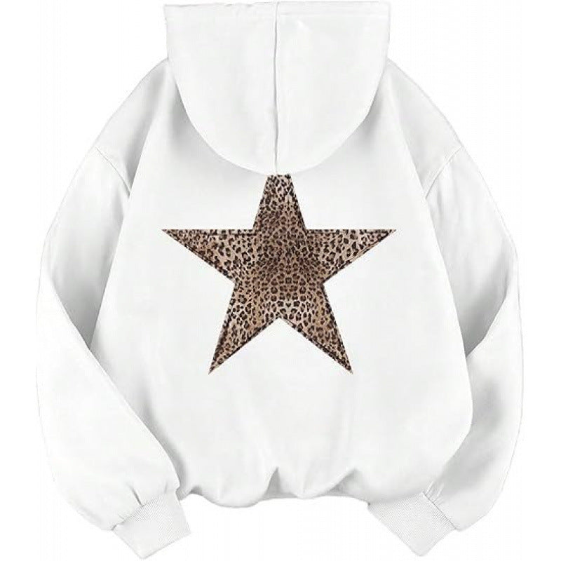 Kvinders hoodie med stilfuldt leopardstjernedesign og afslappet pasform Skovae