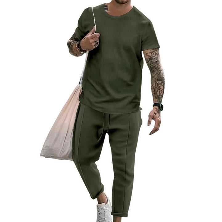 Herrer fritids T-shirt og sweatpants sæt med moderne snit Stilla