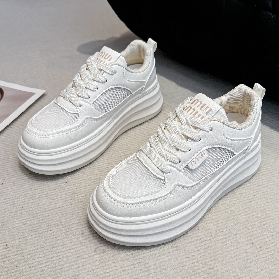 Dame Sneakers med luftgennemtrængeligt mesh-overflade og trendy plateau sål Stilla