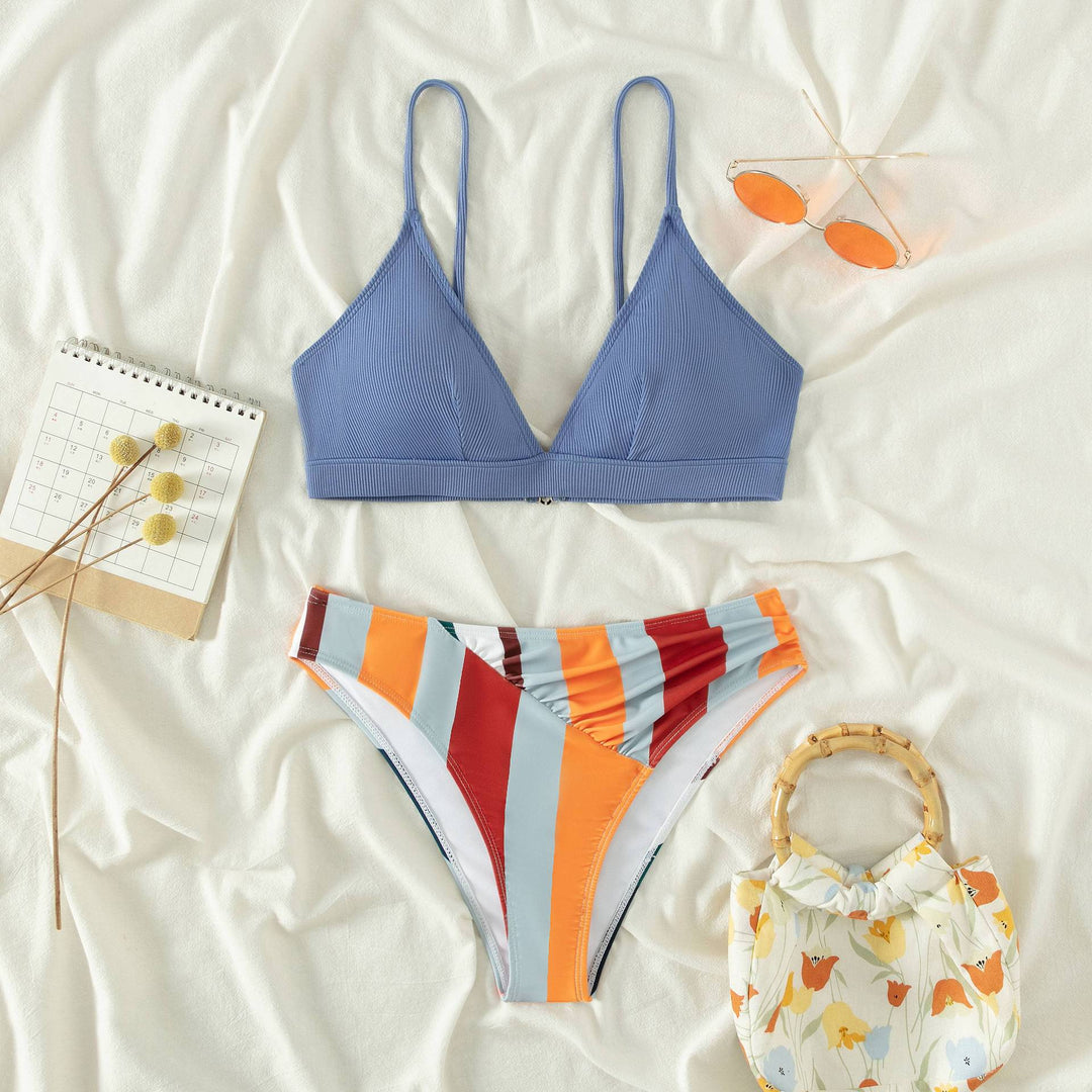Dame Bikini-sæt med fashionable striber og justerbare stropper Stilla