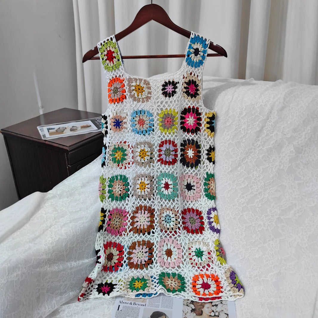 Dame luftig hæklekjole med farverigt granny-square-mønster Skovae