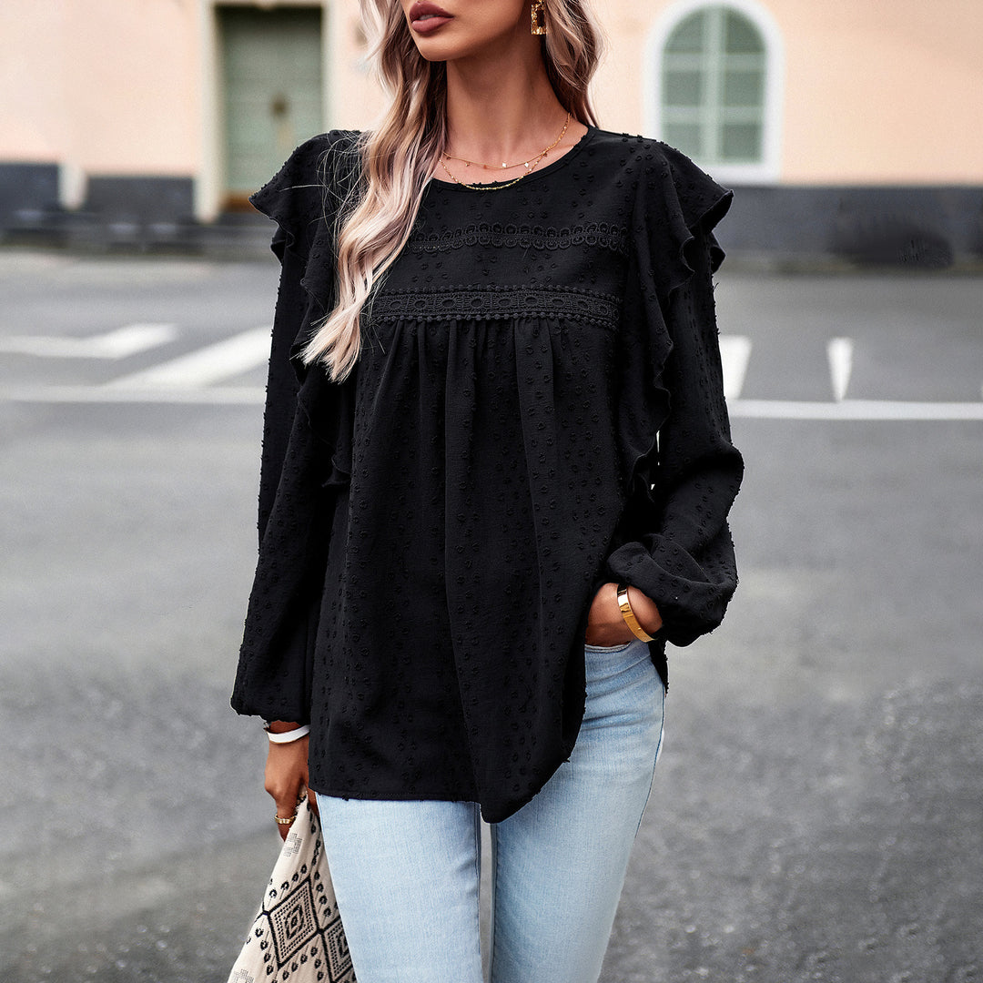Damebluse med flæse detaljer og fin struktur Stilla