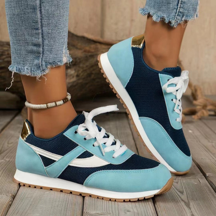 Dame Sporty Sneakers med åndbart overmateriale og skridsikker sål Stilla