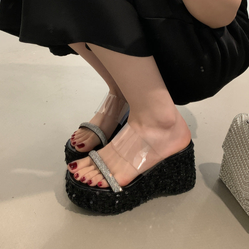 Dame Plateau-sandaler med glitrende remdesign og transparente elementer Stilla