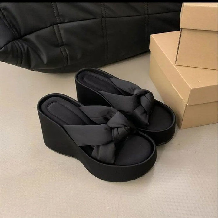 Dame Plateau-Sandaler med moderne knude-design og dæmpende sål Stilla