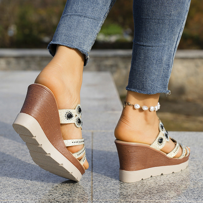 Dame Glamourøse Wedge-sandaler med funkende krystaludsmykninger Stilla
