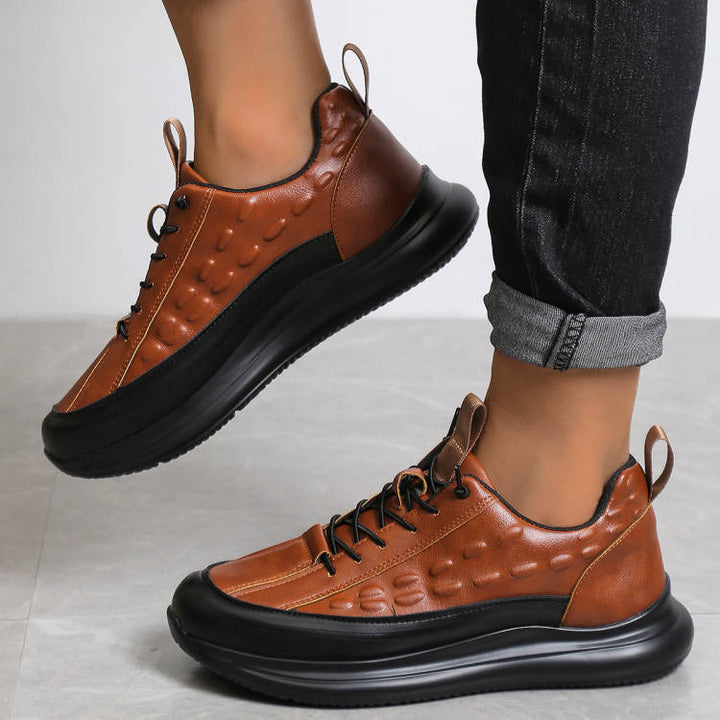 Dame mode Sneakers med åndbart mesh-overflade og polstret sål Stilla