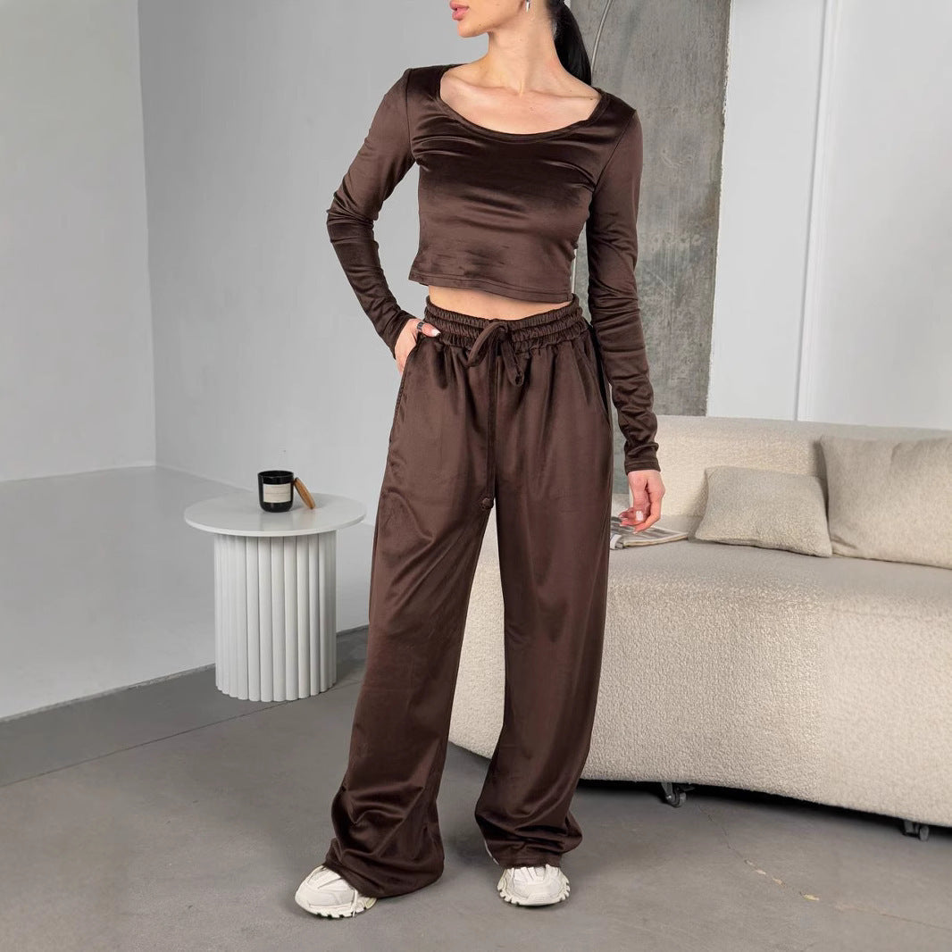 Kvindernes cropped langærmet lavet af blød velour Skovae