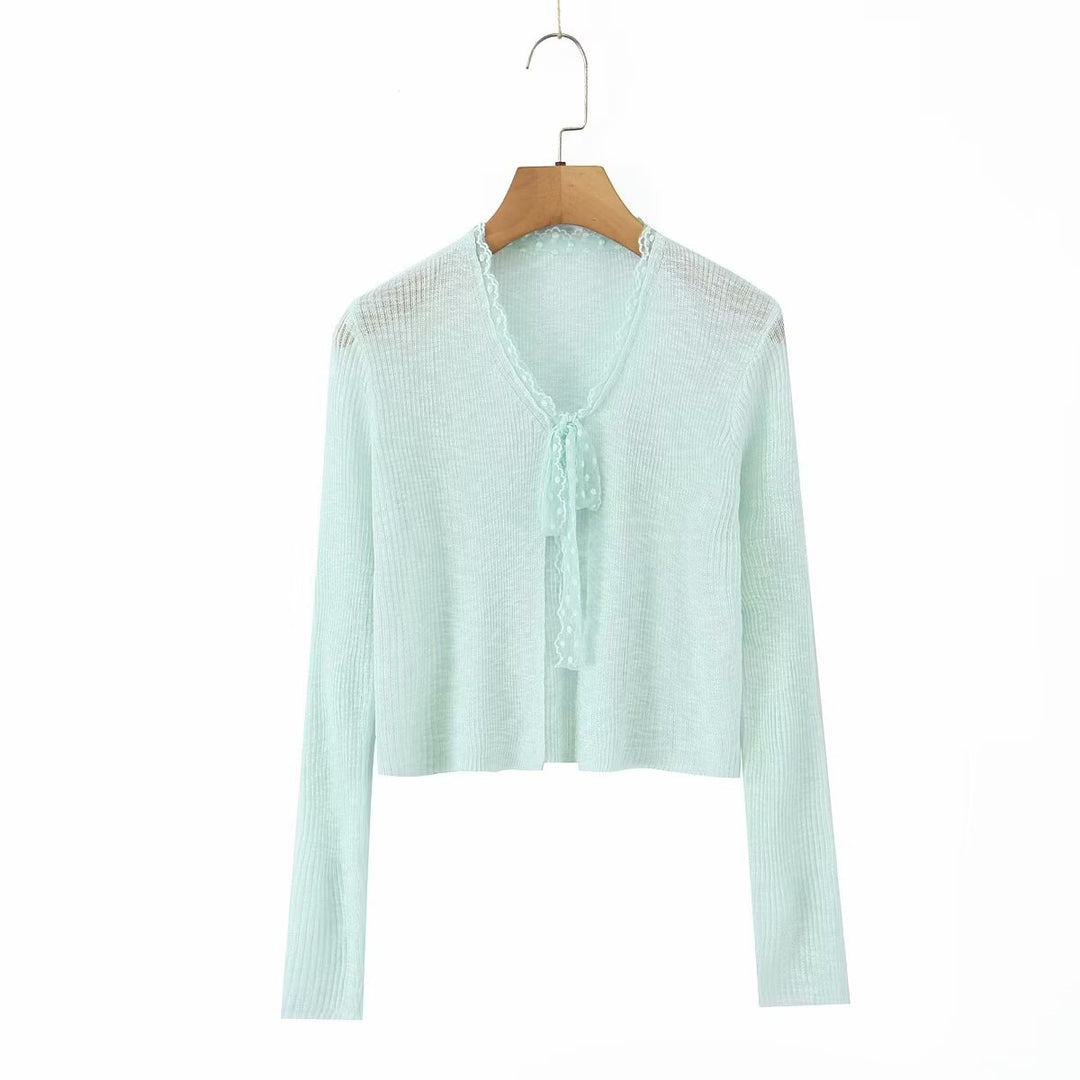 Dame elegant, kort skåret cardigan med delikate flæse detaljer Stilla