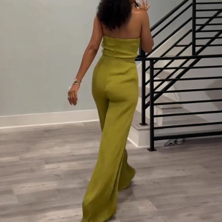Dame nan skræddersyet halterneck jumpsuit med flettede stropper, knyttet bustier og bred bukseben Skovae