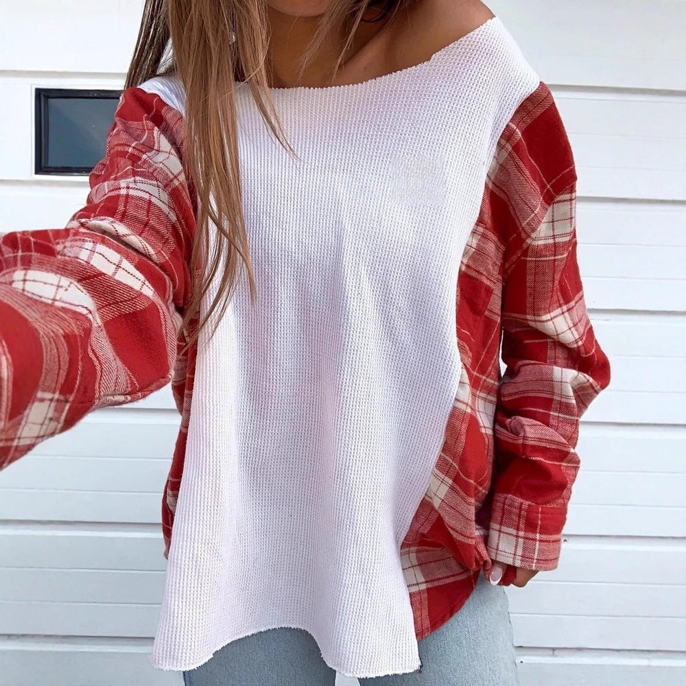Dame nan Oversize Langærmet T-shirt i materialemix med struktureret vaffelstrik-front og ternet ærmedel. Skovae
