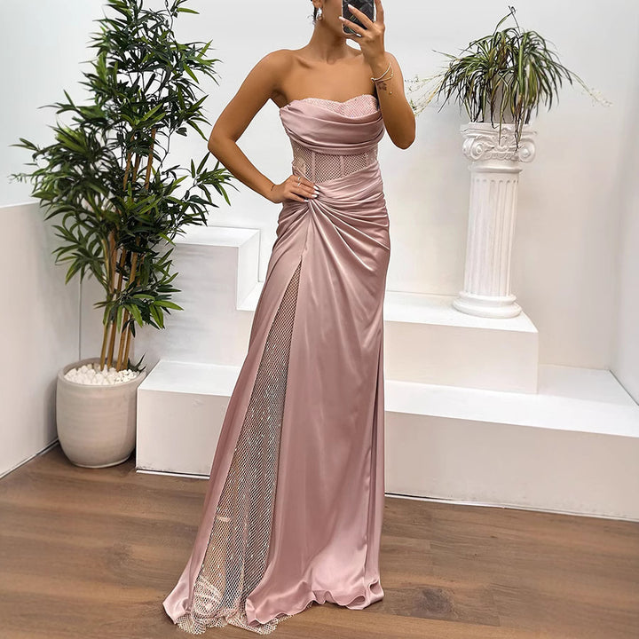 Damer Elegant Aftenkjole med off-shoulder design og raffinerede draperinger Stiila
