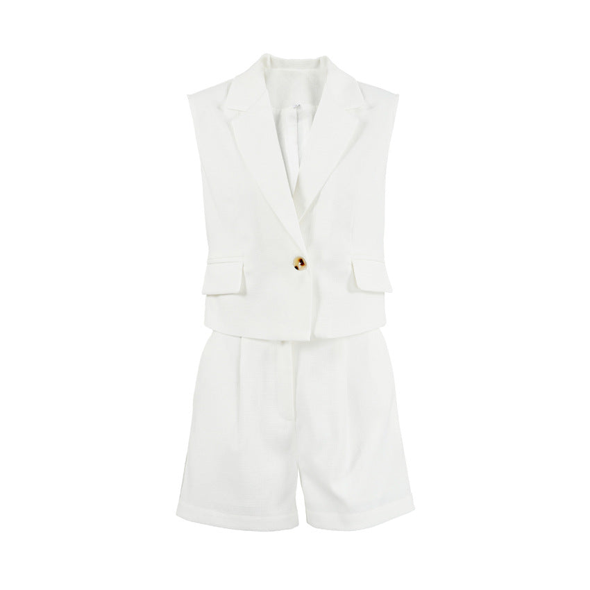 Dame sæt bestående af ærmeløs blazer og shorts Stilla