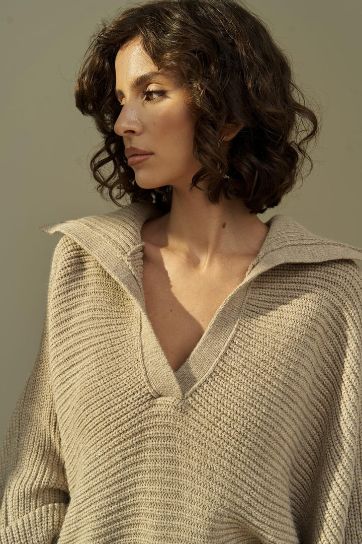 Dame afslappet strikpullover med oversized krave Stilla