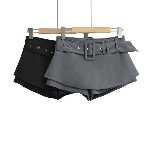 Dame mode shorts med lækker bælte Stilla