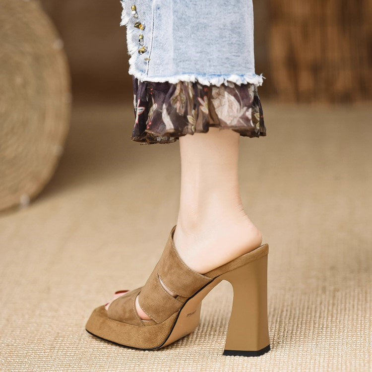 Femme Chunky Open-Toe Heeled Mules med stilfulde brede stropper Stilla