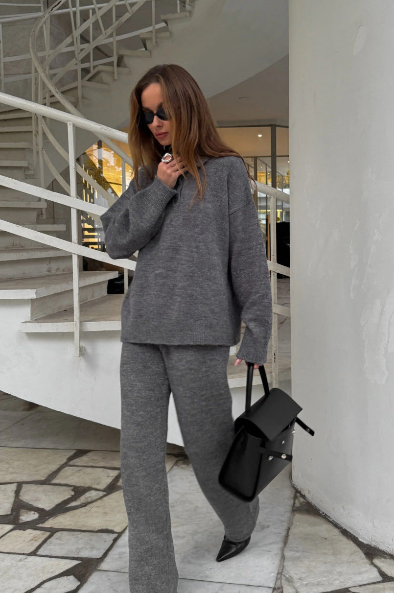 Kvindernes strikkede lounge wear sæt med elegant snit og behageligt blødt materiale Stilla