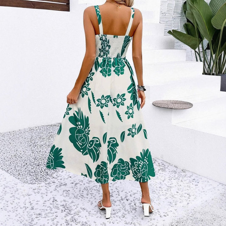 Dame sommermaxikjole med blomsterdesign og elegant bånd Stilla