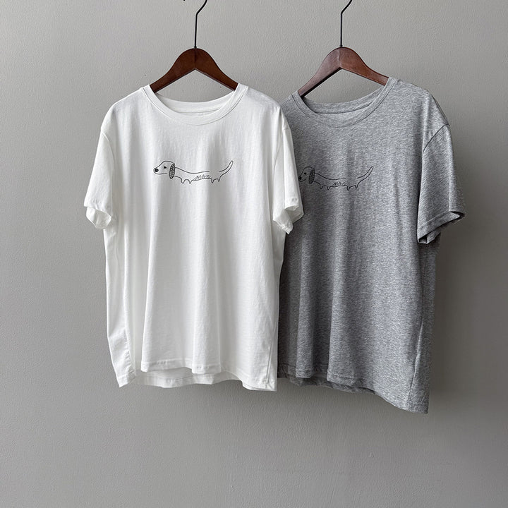 Dame afslappet T-shirt med legende dyremotiv og høj kvalitet bomuld Stilla