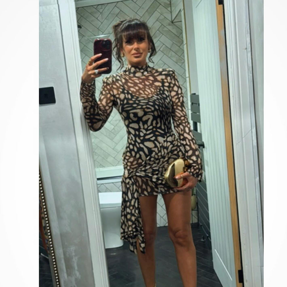 Dame Bodycon kjole med lange ærmer og dyremønster Skovae